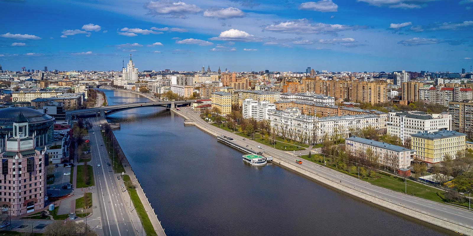 Города становится все более и. Реки Москвы. День Москвы реки. Таганский район Москвы. Качество городской среды Москвы.