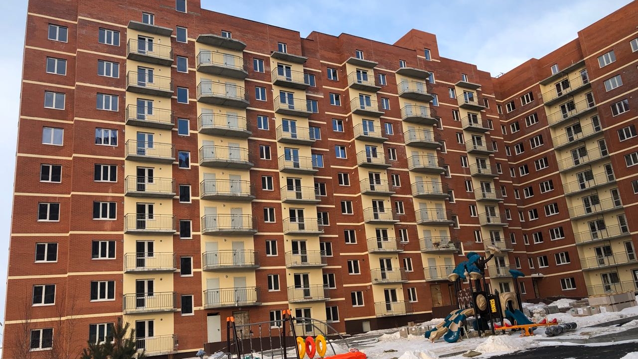 собрание жильцов. владивосток многоэтажки. житель многоэтажного дома. астрахань ацкк район. многоэтажки.