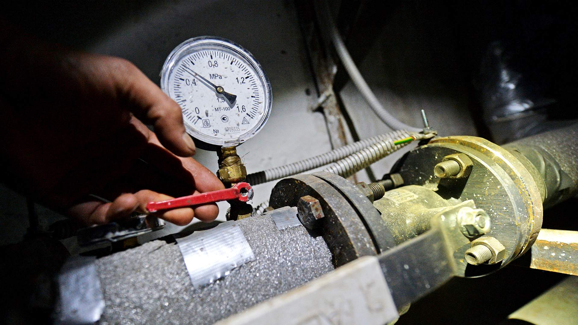 На счет погоды: в Москве введут регулировку счетов за отопление