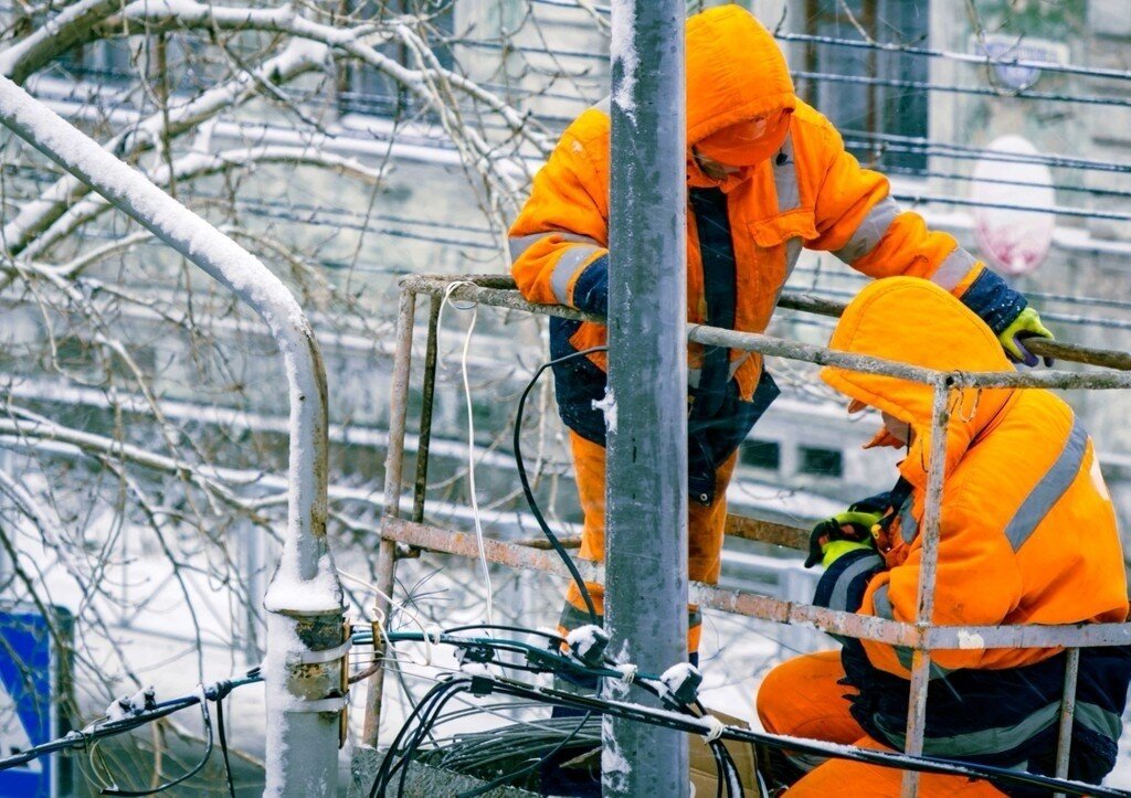 Число отключенных от электроснабжения жителей ЛНР и ДНР сократилось до ...